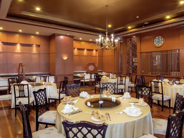 Swissotel-Bangkok-Ratchada-restaurant